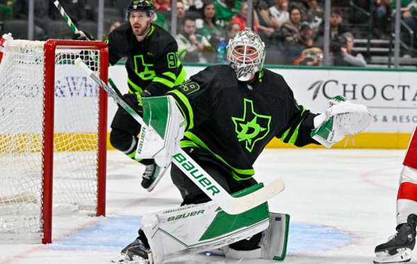 Dallas Stars-keeper Jake Oettinger må midlertidig sitte ute på grunn av en skade