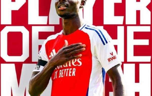 Saka utsågs till Arsenals bästa spelare i den första omgången av Premier League